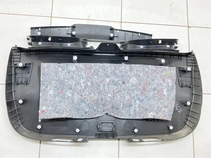Toyota Auris E180 (2012 - 2018) 6478002021 Комплект обшивки крышки багажника — фото 4
