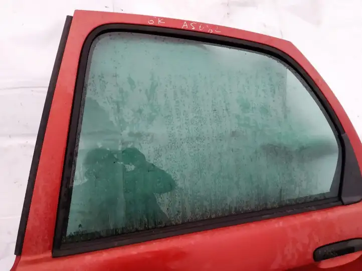 Citroen Xsara Picasso (1999 - 2012) Стекло задней двери — фото 3