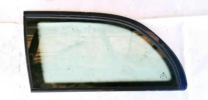 Skoda Octavia Mk1 (1U) (1996 - 2004) Заднее боковое стекло — фото 1