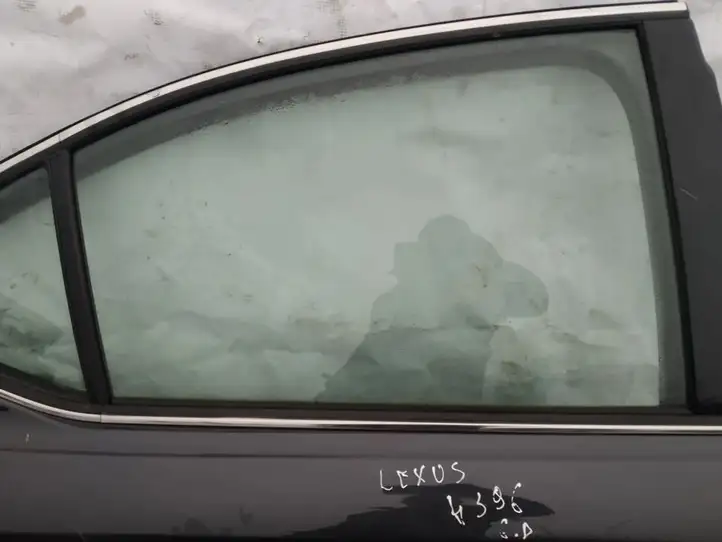 Lexus IS 220D-250-350 (2005 - 2010) Стекло задней двери — фото 1