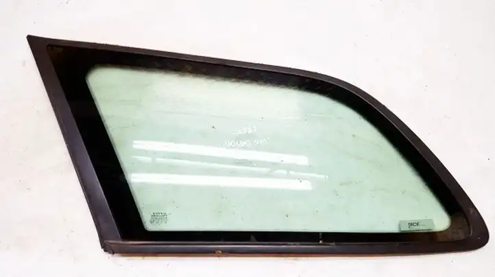 Volvo S40, V40 (2000 - 2004) Заднее боковое стекло — фото 1