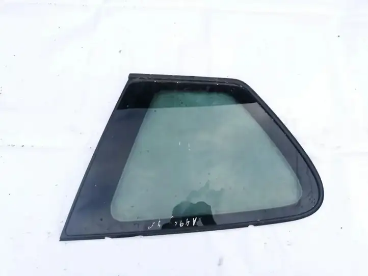 Toyota Corolla Verso AR10 (2004 - 2009) Заднее боковое стекло — фото 1
