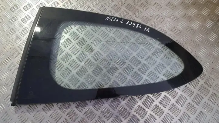 Mazda 2 (2007 - 2010) dj0150n50 Заднее боковое стекло — фото 1