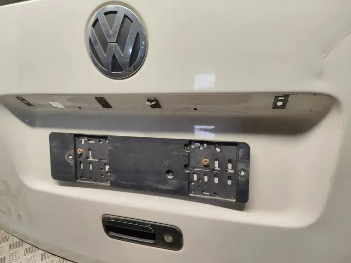 Volkswagen Caddy (2004 - 2010) Крышка багажника — фото 7