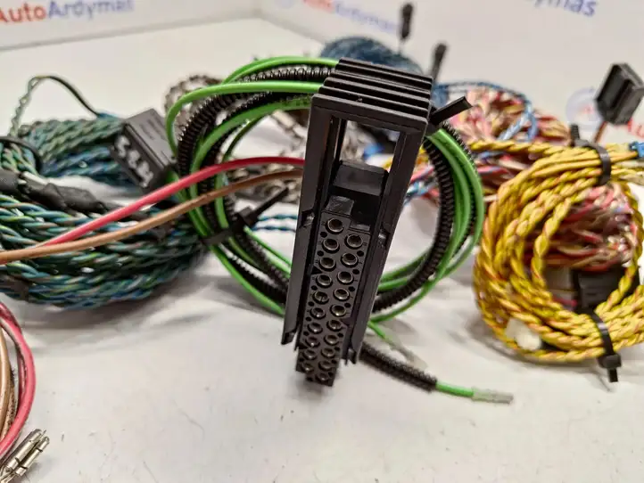 BMW 3 E92 E93 (2005 - 2014) Проводка аудиосистемы — фото 2