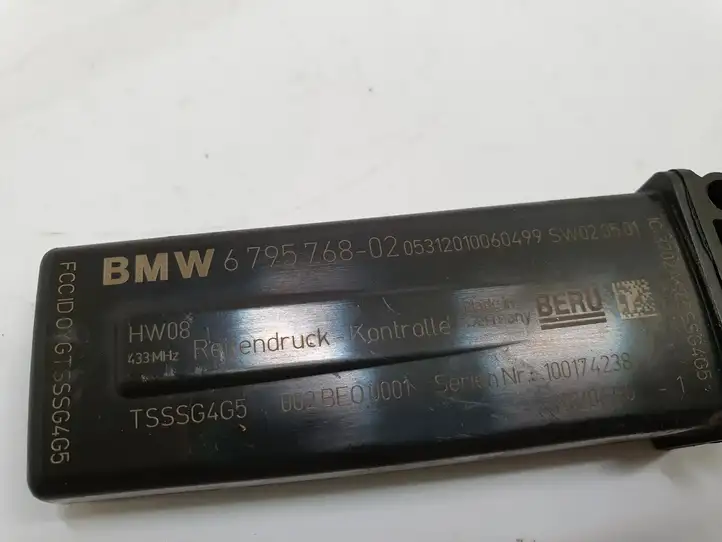 BMW 3 E90 E91 (2005 - 2012) 6795768 Блок управления TPMS — фото 4