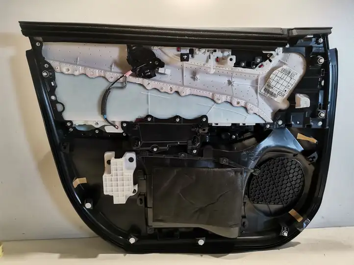 Lexus NX (2021 - ) 67601X1009 Обшивка передней двери — фото 6