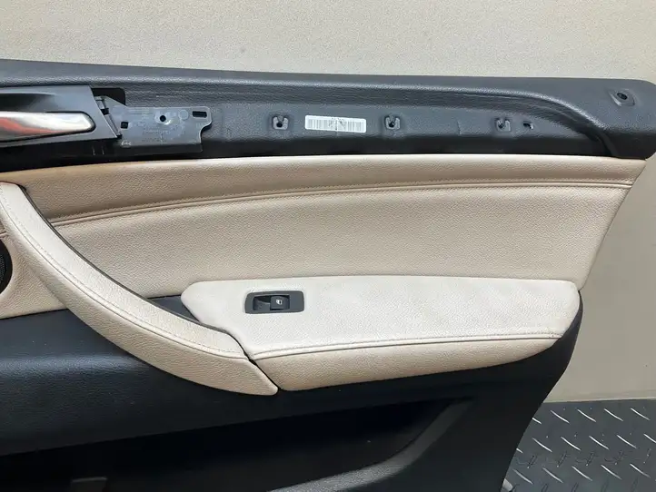 BMW X5 E70 (2006 - 2013) 6484492 Обшивка задней двери — фото 14