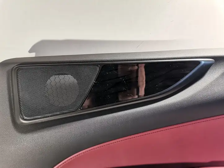 Lexus NX (2021 - ) 74295X1004 Обшивка задней двери — фото 8