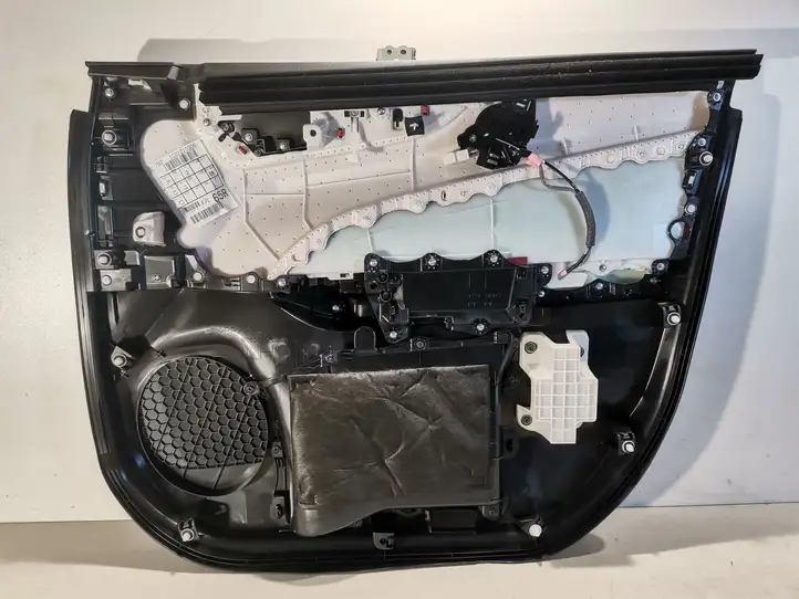 Lexus NX (2021 - ) 74294X1008 Обшивка передней двери — фото 4