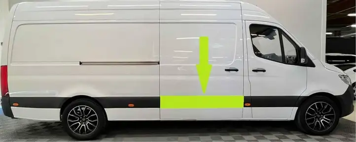 Mercedes-Benz Sprinter W907 W910 (2018 - ) A9106906800 Молдинги раздвижных дверей — фото 1