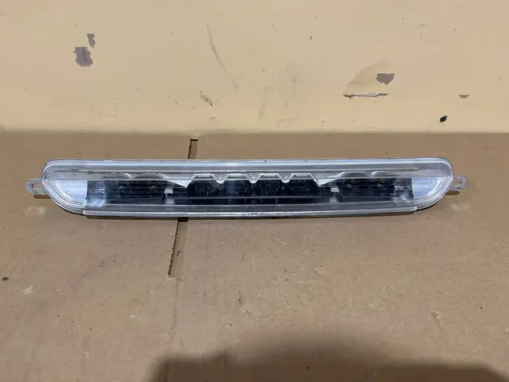 Mercedes-Benz SL R231 (2012 - 2019) 024800903 Дополнительный стоп фонарь — фото 1