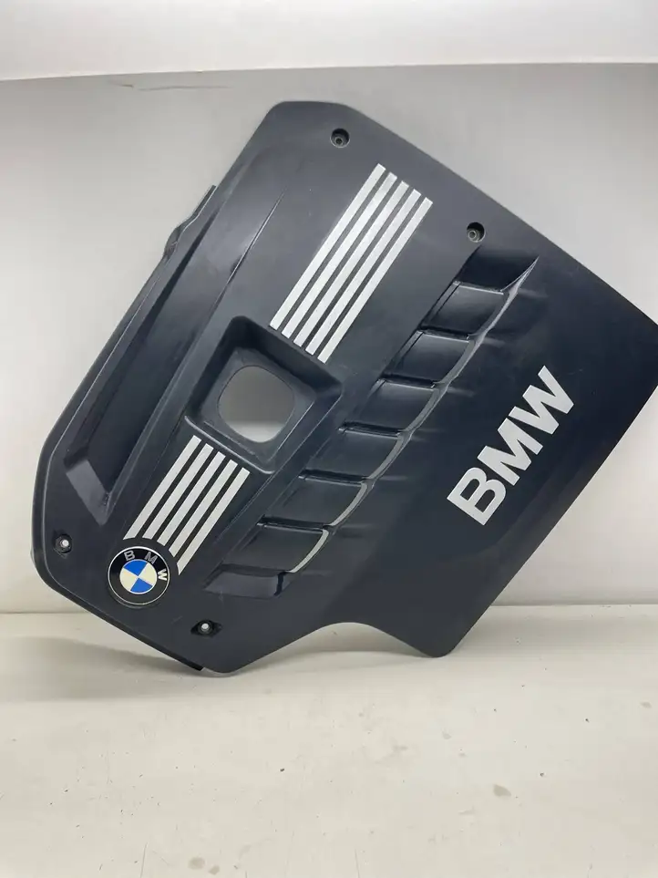 BMW 5 F10 F11 (2009 - 2016) 7584636 Крышка двигателя декоративная — фото 2