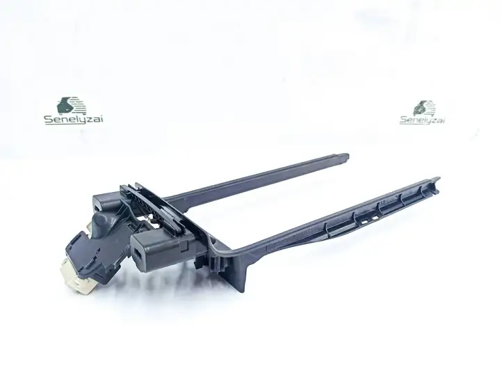 Mercedes-Benz SLK R171 (2005 - 2011) P016499 Замок бардачка — фото 12