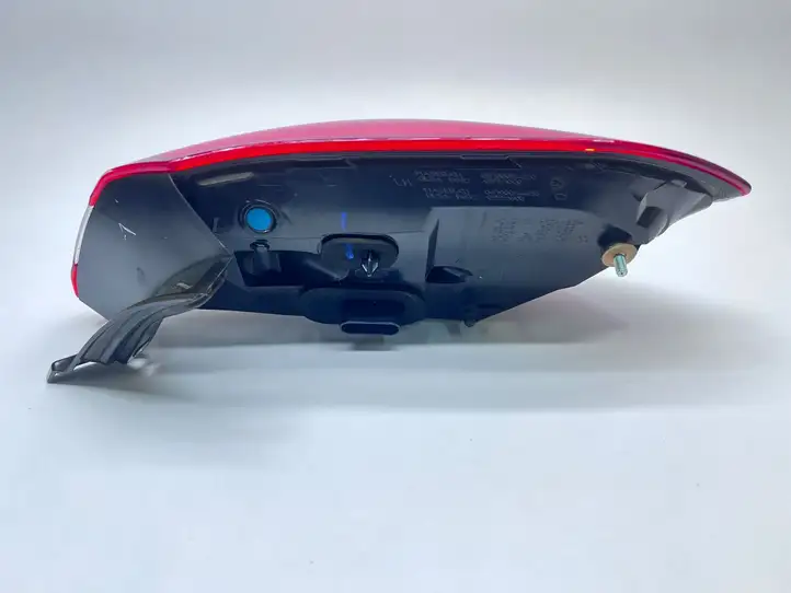 Maserati Ghibli (2013 - 2017) 06700084820 Задний фонарь в кузове — фото 4