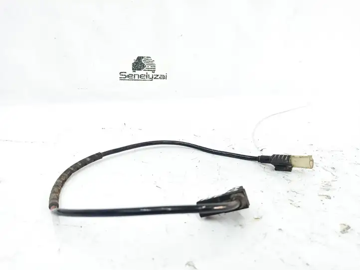Mercedes-Benz R W251 (2005 - 2013) A1645406510 Датчик износа тормозных колодок — фото 6