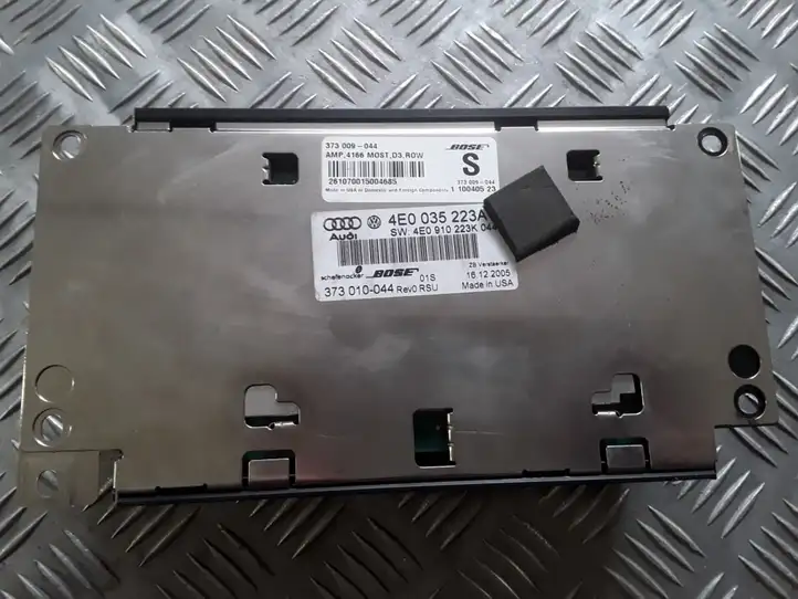 Audi A8 S8 D3 4E (2005 - 2007) 4E0035223A Усилитель звука — фото 2