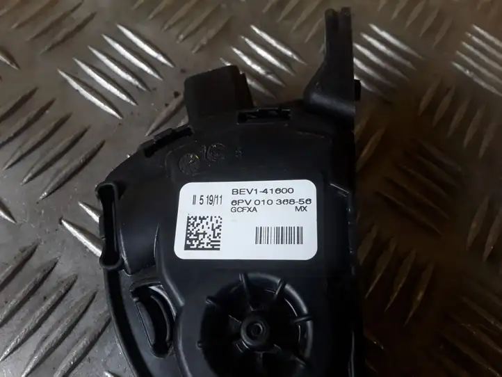 Ford Focus (2011 - 2015) BEV141600 Педаль акселератора — фото 2