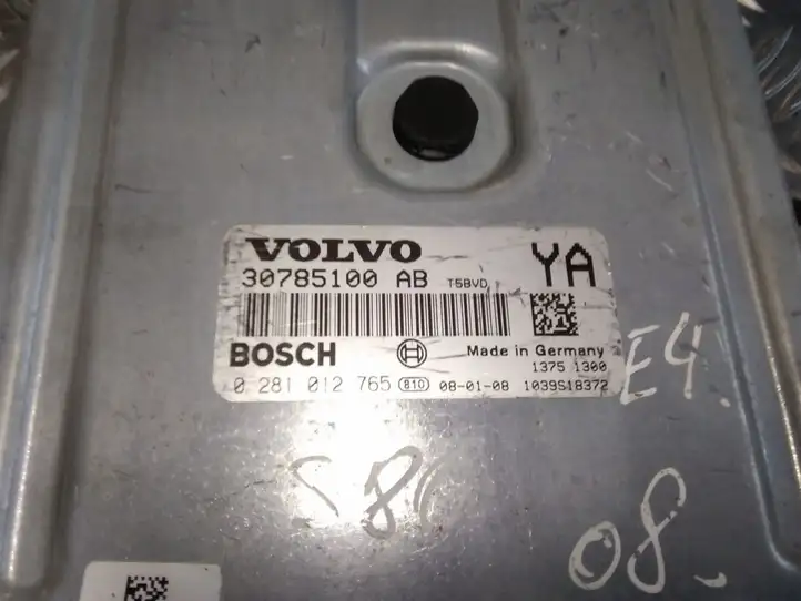 Volvo S80 (2006 - 2009) 30785100AB Блок управления двигателем (ЭБУ) — фото 3