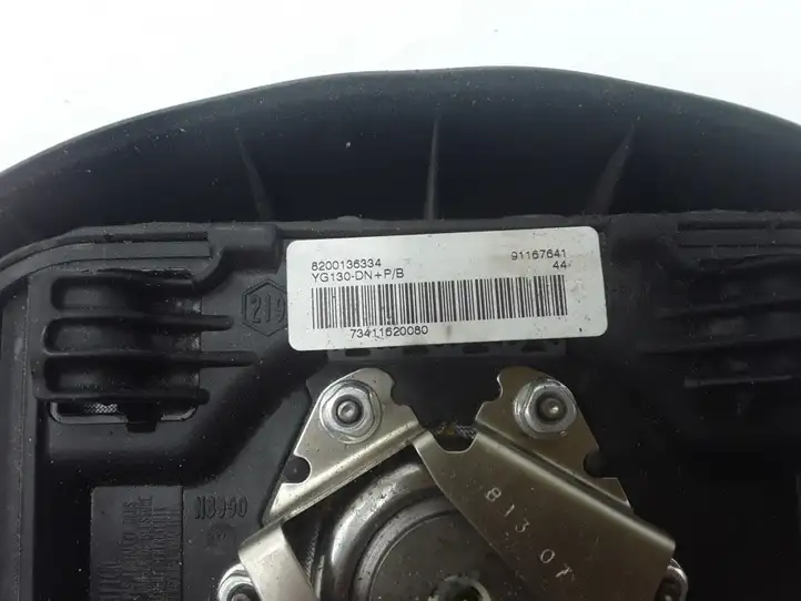 Opel Vivaro (2006 - 2014) 8200136334 Подушка безопасности руля — фото 2