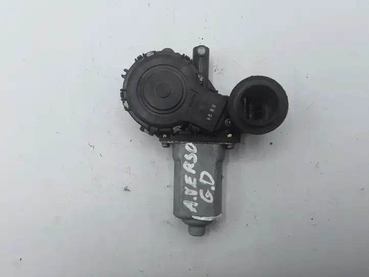 Toyota Avensis Verso (2001 - 2004) 8571044050 Стеклоподъемник задней двери — фото 1