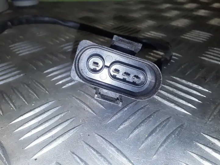 Audi A4 S4 B5 8D (1999 - 2001) 030906265 Лямбда-зонд — фото 3