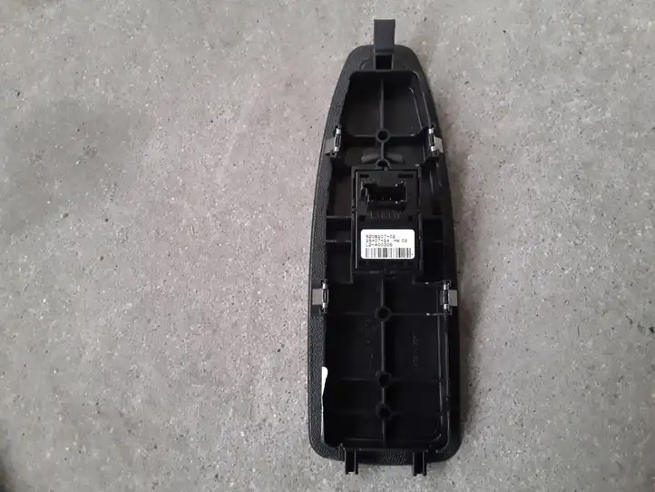 BMW 3 F30 F35 F31 (2012 - 2018) 920810702 Блок кнопок стеклоподъемников — фото 2