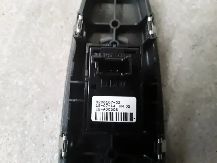 BMW 3 F30 F35 F31 (2012 - 2018) 920810702 Блок кнопок стеклоподъемников — фото 3