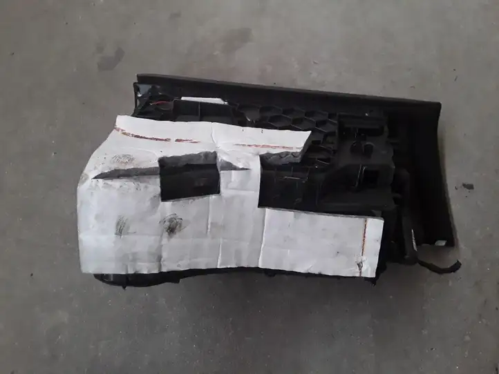BMW 3 F30 F35 F31 (2012 - 2018) 51169228284 Бардачок в сборе — фото 2