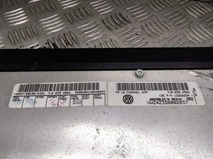 Volkswagen Multivan T5 (2003 - 2015) 7L0035456A Усилитель звука — фото 4