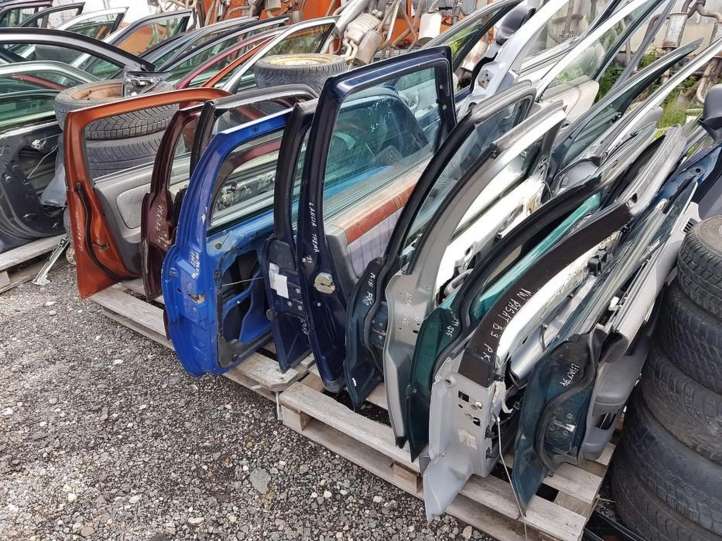 Nissan Primera Priekinės durys