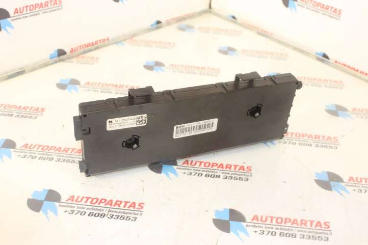 9227772 BMW X3 F25 Antenos stiprintuvas