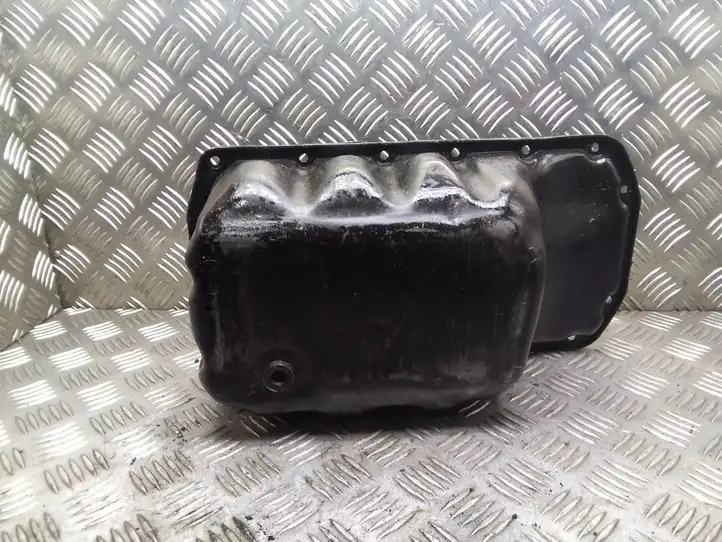 Mini One Cooper Coupe R56 (2004 - 2014) V755048380 Картер двигателя — фото 3
