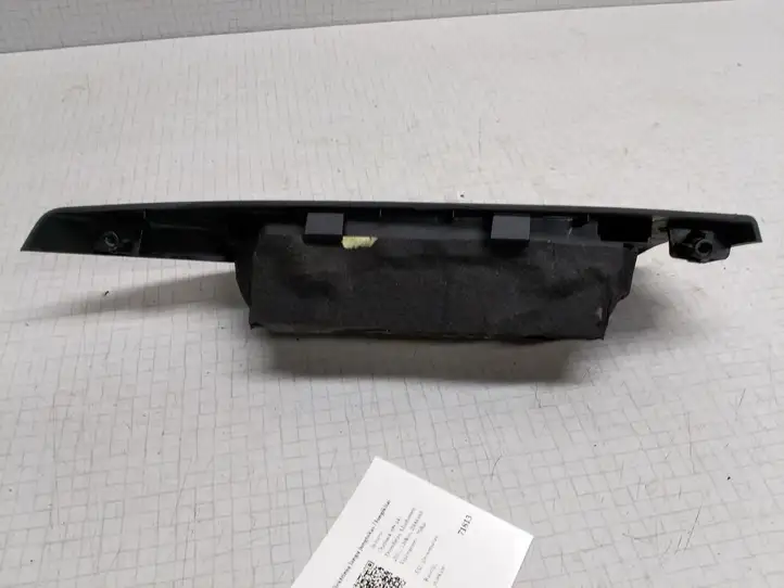 Subaru Outback (2009 - 2014) A03 Кнопка стеклоподъемников — фото 4
