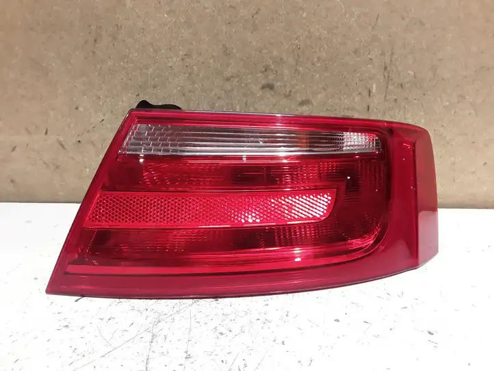 Audi A5 8T 8F (2007 - 2011) 8T8945096 Задний фонарь в кузове — фото 1