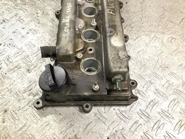 Toyota Corolla Verso AR10 (2004 - 2009) Крышка головки блока цилиндров — фото 4