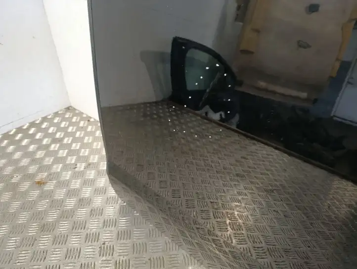 Hummer H3 (2005 - 2010)   Дверь