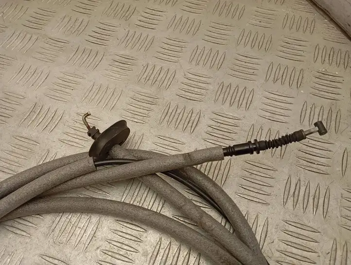 Volkswagen Crafter (2016 - )   Петля замка раздвижной двери