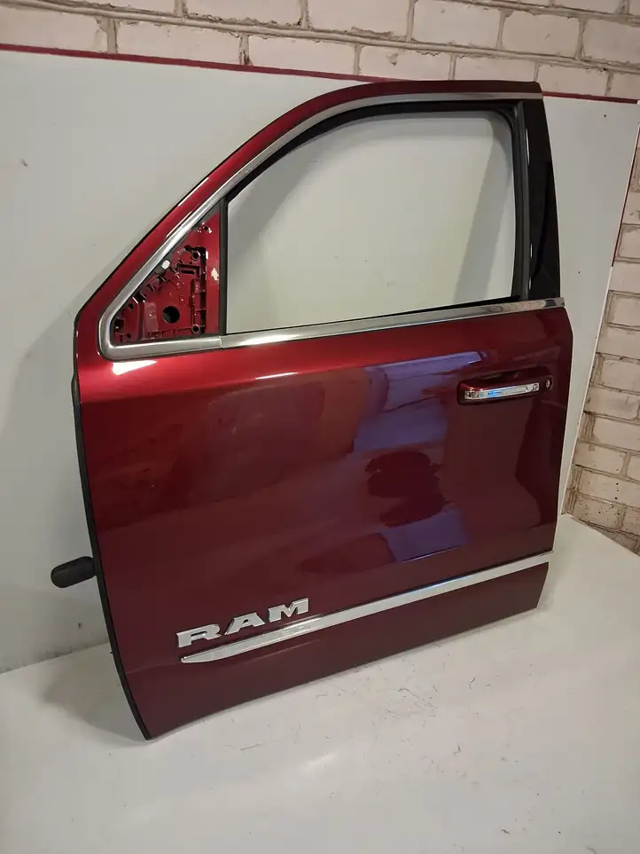Dodge Ram (2018 - ) Дверь — фото 9