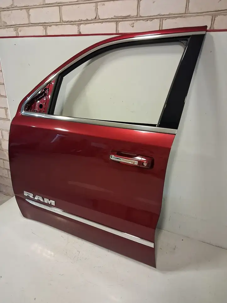 Dodge Ram (2018 - ) Дверь — фото 10