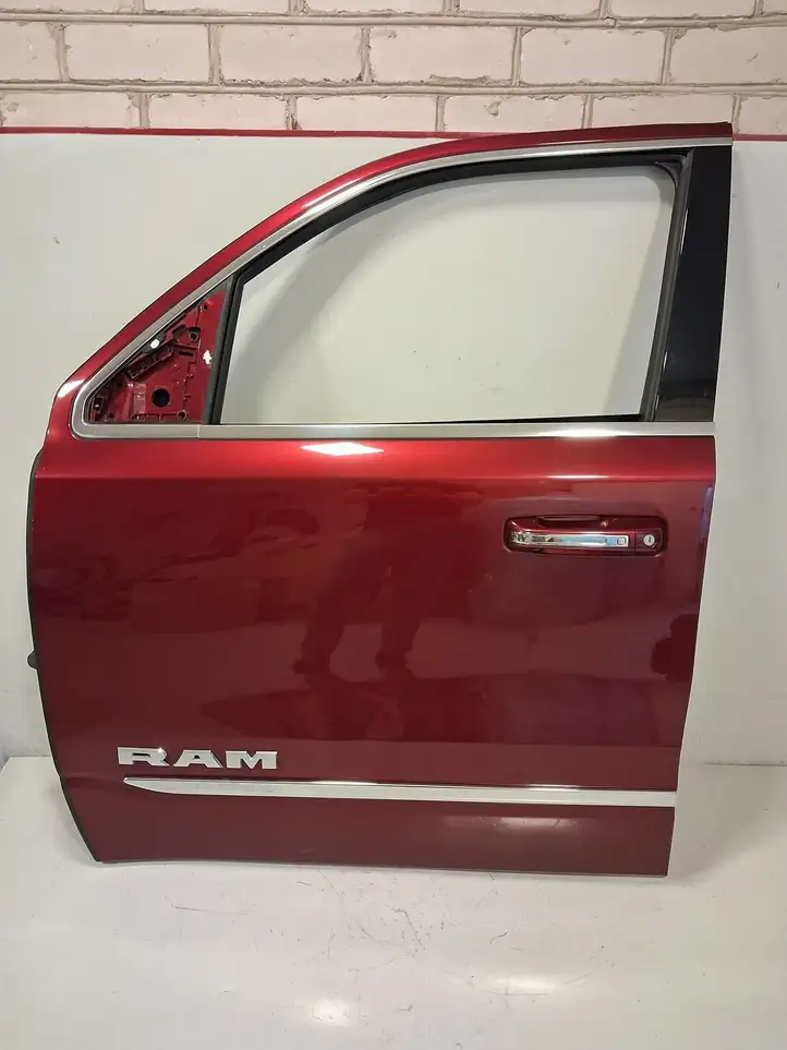 Dodge Ram (2018 - ) Дверь — фото 11