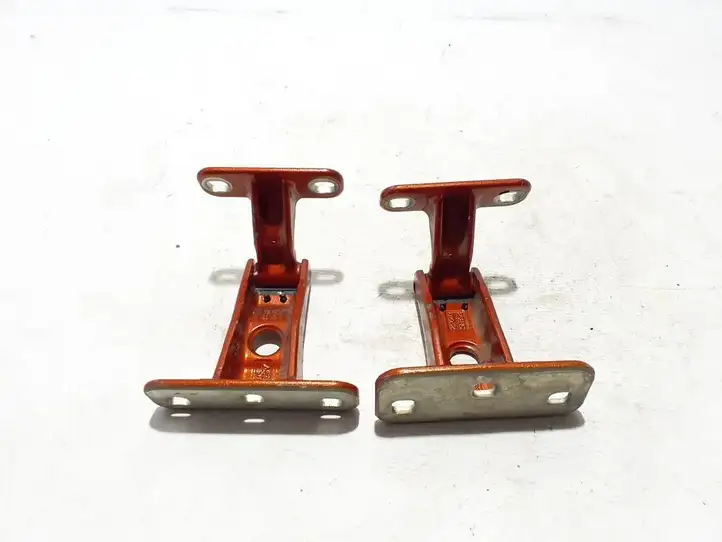 Renault Kangoo III (2021 - )  904003694R  Верхняя петля багажной двери