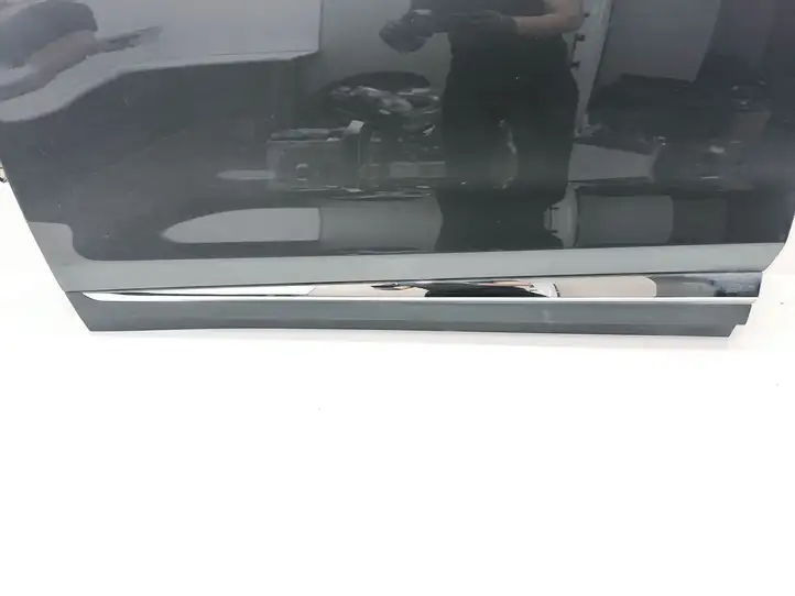 Chevrolet Bolt (2017 - )   Дверь