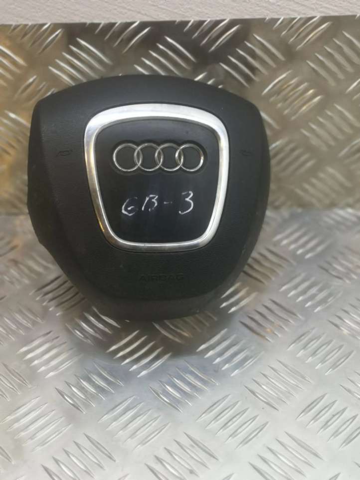 8F0880201DE Audi A4 S4 B7 8E 8H Vairo oro pagalvė