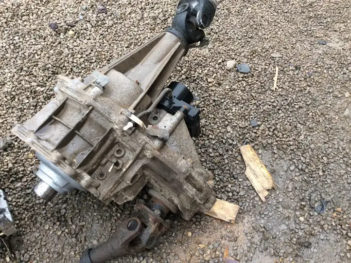 Nissan Navara D40 (2004 - 2015) Раздаточная коробка — фото 1