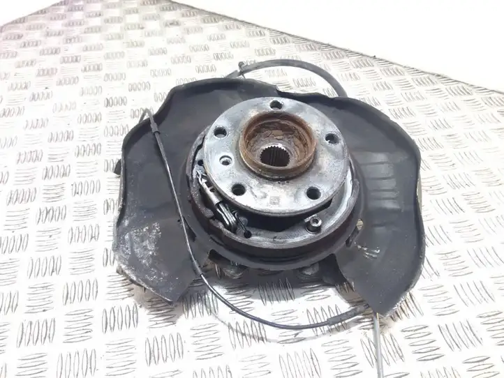 BMW 3 F30 F35 F31 (2012 - 2018) 6792248 Ступица колеса — фото 1
