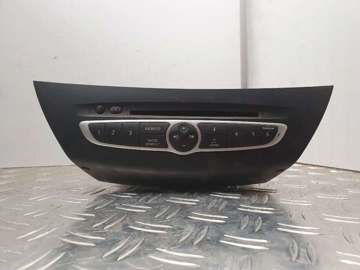 281150013R Renault Laguna III Radija/ CD/DVD grotuvas/ navigacija