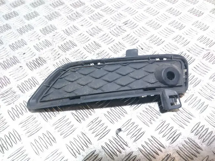 BMW X4 F26 (2014 - 2017)  7249596 Нижняя решётка (из трех частей)