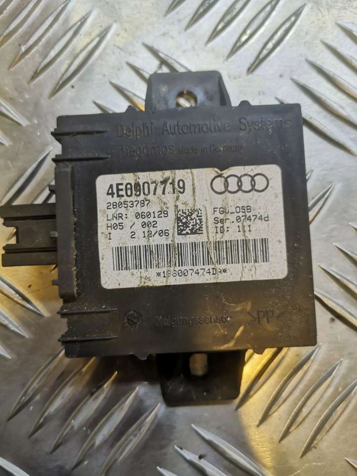 4E0907719 Audi A8 S8 D3 4E Signalizacijos valdymo blokas