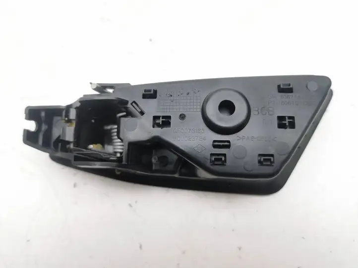 Renault Megane E-Tech (2022 - ) 806714379R Внутренняя ручка задней двери — фото 7